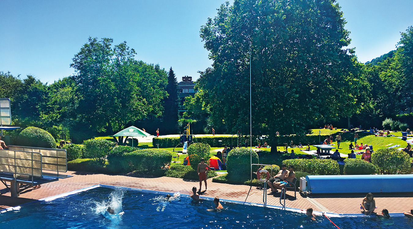 Sprungbereich Spaßbad faMos Freibad Mosbach Stadtwerke Mosbach